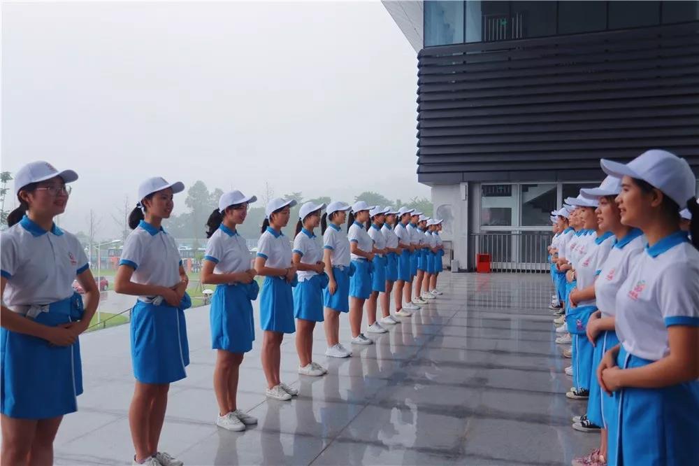 青春活力!275名“小海棠”志愿者出征旅博会(图7) 青春活力!275名“小海棠”志愿者出征旅博会(图7)